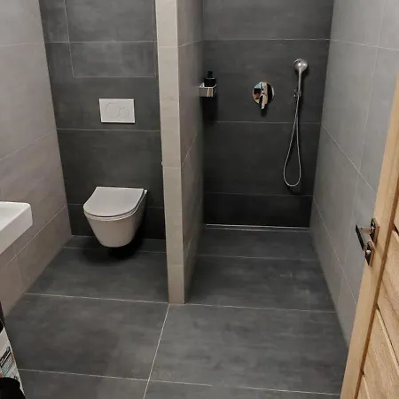 Novy Na Grusce U Bataku Appartement *