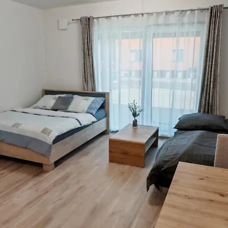 Novy Na Grusce U Bataku *