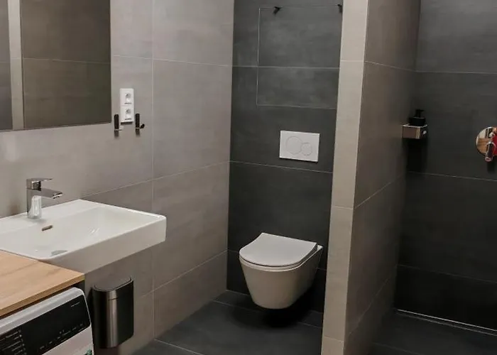 Novy Na Grusce U Bataku Strážnice